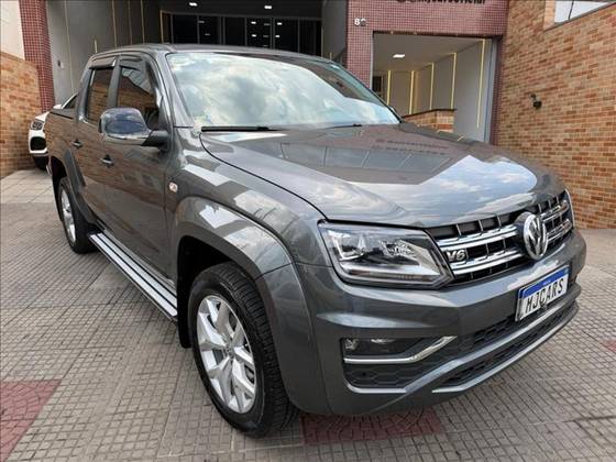 VOLKSWAGEN AMAROK 3.0 V6 TDI DIESEL HIGHLINE CD 4MOTION AUTOMÁTICO